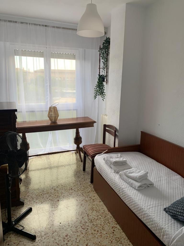Con Vistas Al Pilar Con Aparcamiento Privado * Saragossa